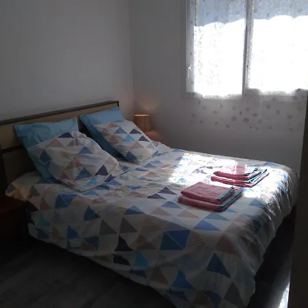 Holiday home Chez Mado *