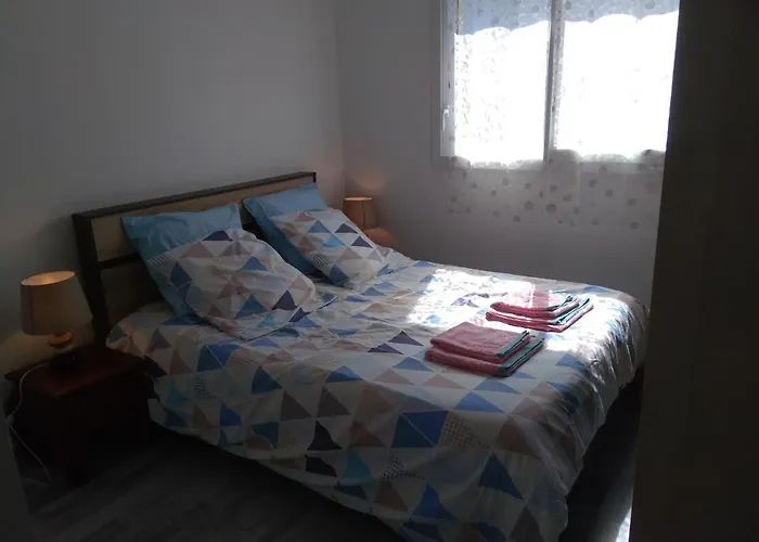 Holiday home Chez Mado *